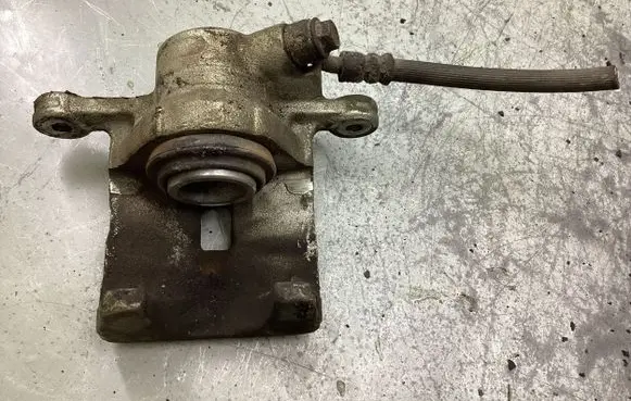 Subaru Forester SH Rear brake caliper