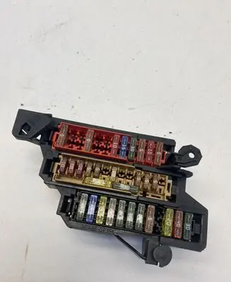 Audi A4 S4 B8 8K Fuse module 8K0971845