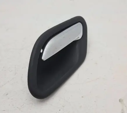 BMW 5 E39 Front door interior handle 8226049