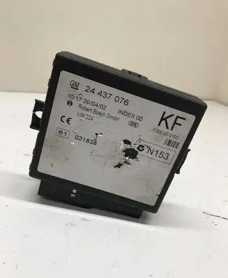 Opel Zafira B Comfort/convenience module 24437076