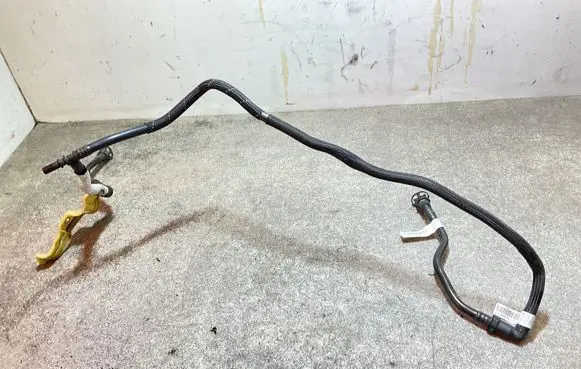 BMW 5 G30 G31 G38 Vacuum line/pipe/hose 8606509 860650904