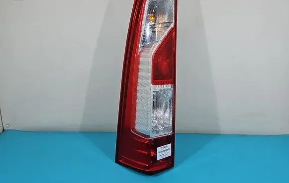 Rear/tail lights