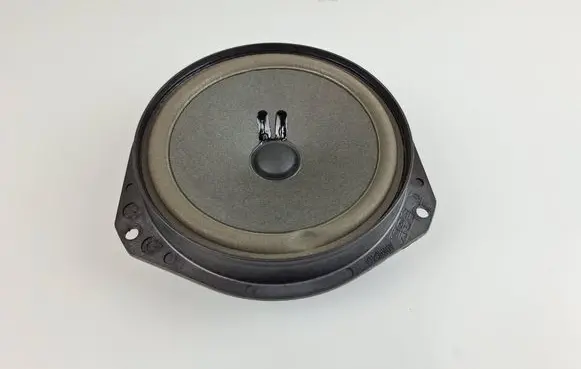 Alfa Romeo Stelvio Front door speaker A01910401