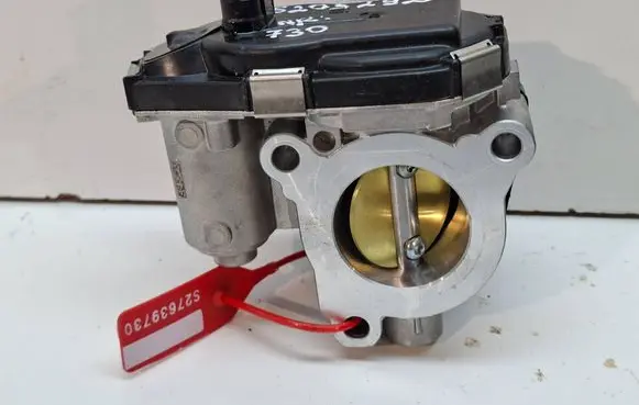 Opel Astra K Throttle body valve S27639730 25205292