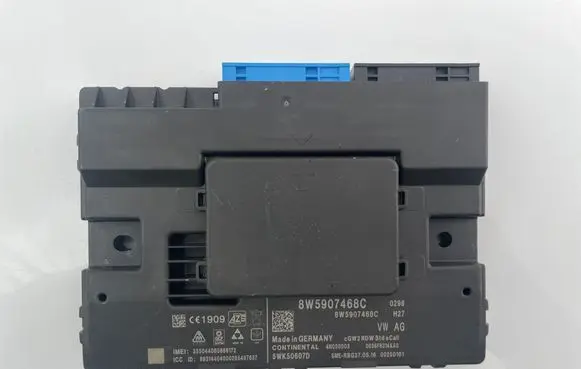 Audi Q7 4M Gateway control module 8W5907468C 5WK50607D 0036F8314AA0