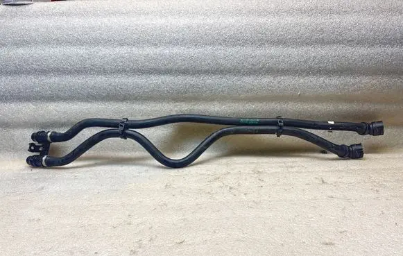 BMW i5 G60 Coolant pipe/hose 17128490266 2W849026603