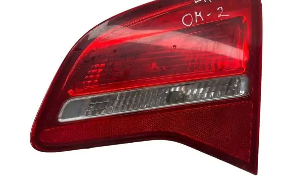 Opel Meriva B Tailgate rear/tail lights 21628003