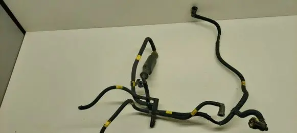 Citroen C4 I Fuel line pipe 96356