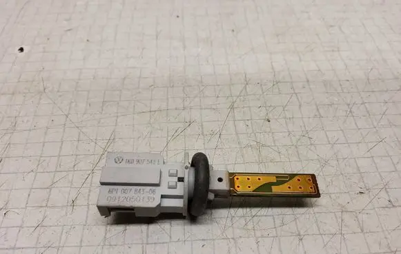 Volkswagen PASSAT B6 Interior temperature sensor 1K0907543E