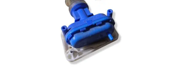 Audi 80 90 S2 B4 Central locking vacuum pump 893862153D