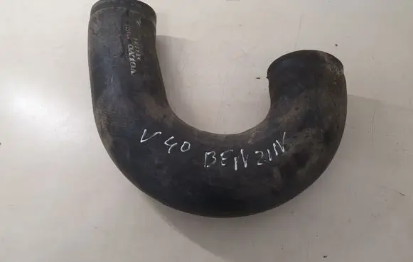 Volvo S40, V40 Intercooler hose/pipe 823529
