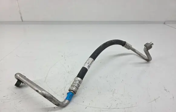 KIA Sportage Air conditioning (A/C) pipe/hose 97762D7600
