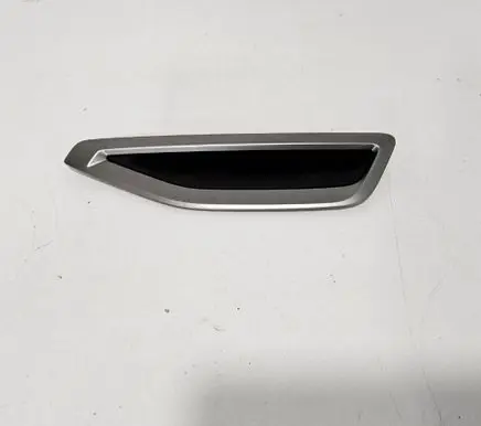 BMW X5 G05 Fender grill 7418175 7418177 7471973