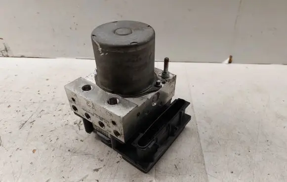 Toyota Verso ABS Pump 440500F041 0265230017