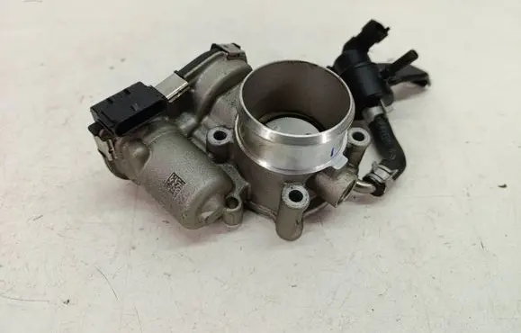 Hyundai i20 (BC3 BI3) Throttle body valve 3510008050