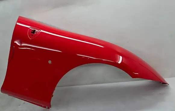 Ferrari Roma Fender 