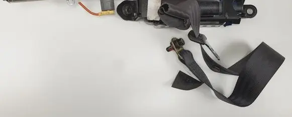 Volvo S40, V40 Front seatbelt 30641299