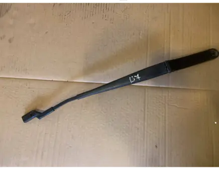 Volkswagen PASSAT B7 Front wiper blade arm 3AB955409