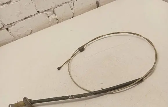 Handbrake/parking brake wiring cable