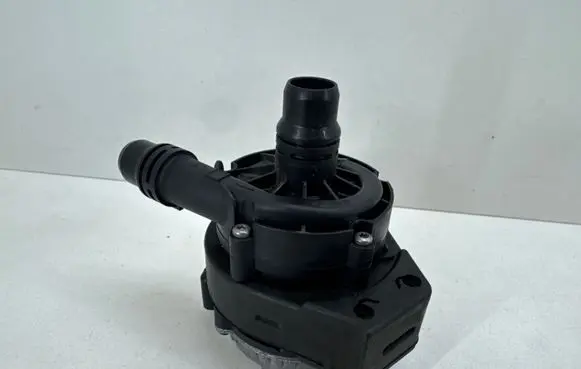 Opel Mokka X Electric auxiliary coolant/water pump 9827567880 0392024023