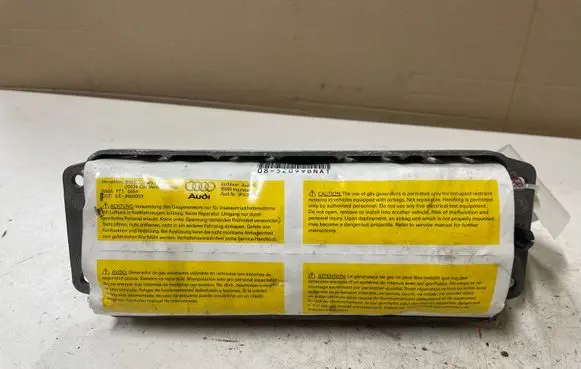 Audi A3 S3 8P Passenger airbag 8P0880202 9609003