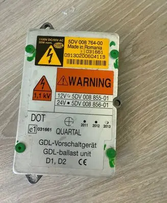 Mercedes-Benz E W211 Headlight ballast module Xenon 5DV00876400 5DV00885501 5DV00885601