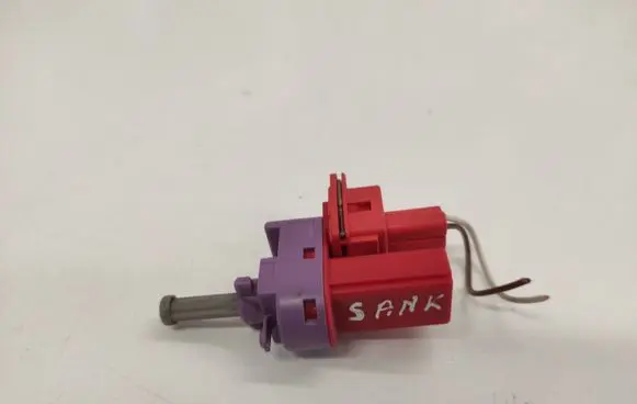 Clutch pedal sensor