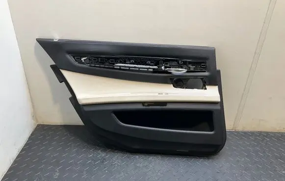 BMW 7 F01 F02 F03 F04 Rear door card panel trim
