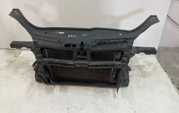Volkswagen Golf V Radiator support slam panel 