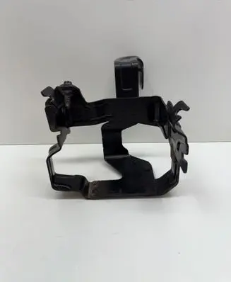 Volvo V60 Power steering pump mounting bracket 31329016 A0027142