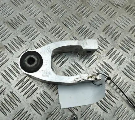 Toyota ProAce City Engine mounting bracket 9840726080
