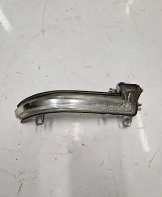 BMW 1 F20 F21 Mirror indicator light 7280771