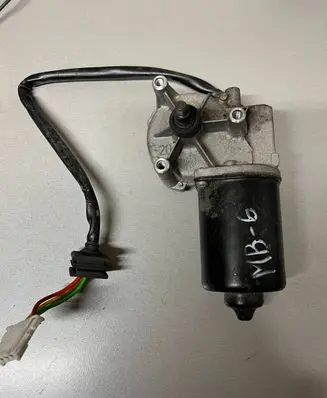 Mercedes-Benz C AMG W203 Wiper motor A2038200342 404518 21335