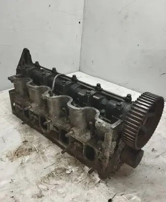 Opel Zafira B Engine head GAS9C180N