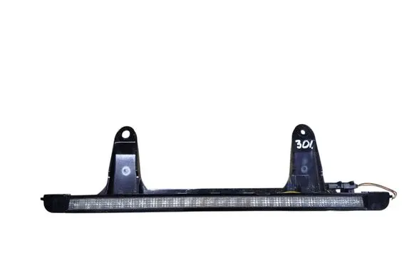 Audi A2 Third/center stoplight 8Z0945097