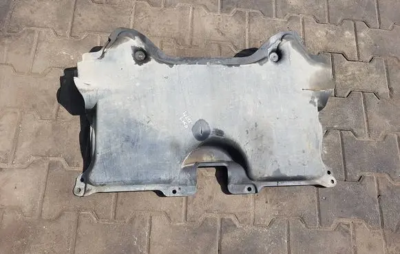 Mercedes-Benz E W212 Engine splash shield/under tray A2045203223