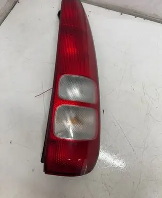 Honda HR-V Rear/tail lights P0003