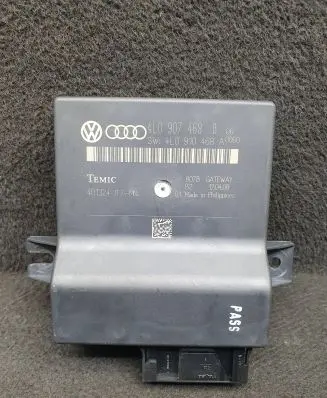 Audi A6 S6 C6 4F Gateway control module 4L0907468B 4L0910468A