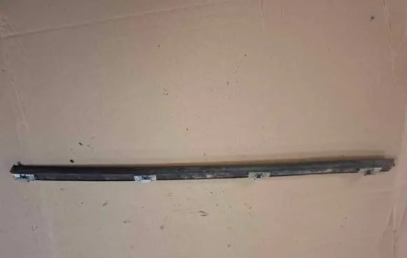 Mercedes-Benz 280 450 W116 Rubber seal rear door window/glass 