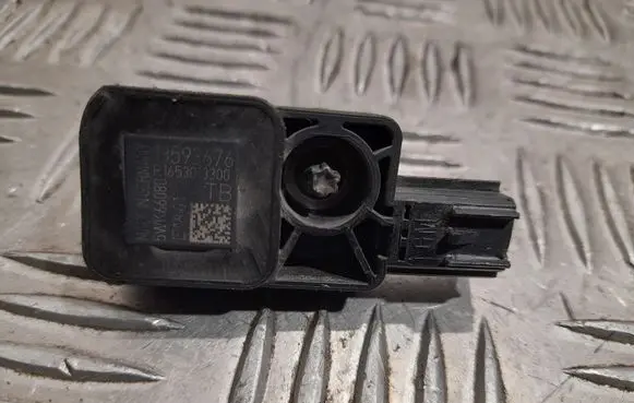 Chevrolet Camaro Airbag deployment crash/impact sensor 13593676