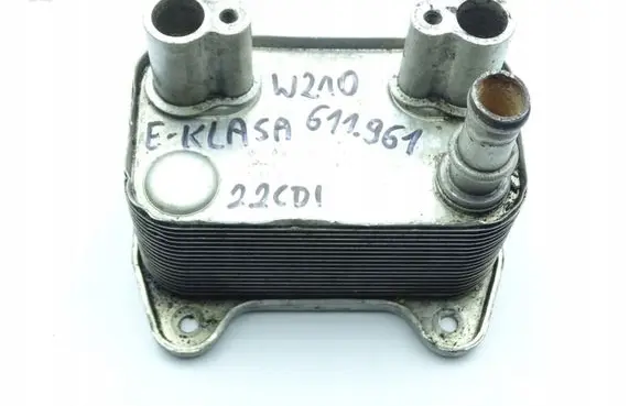 Mercedes-Benz E W210 Engine oil radiator A6121880301