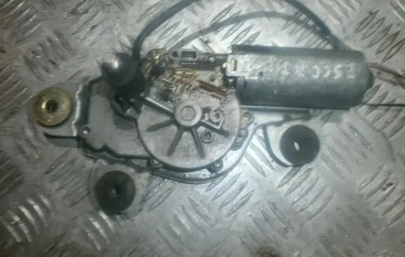 Ford Escort Rear window wiper motor 0390201526