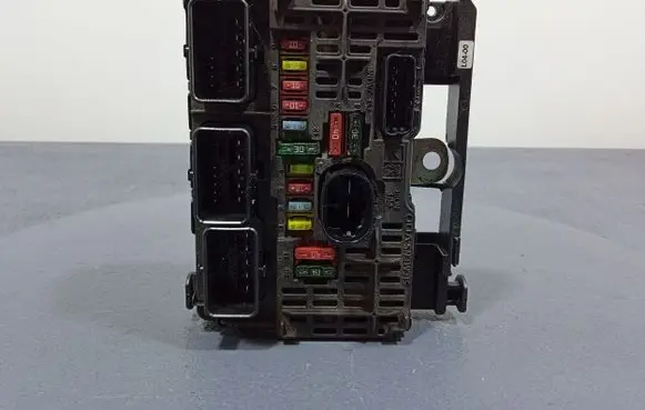 Citroen C5 Fuse box set 9658539480