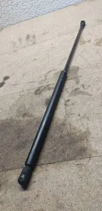 Volkswagen Golf IV Tailgate/trunk strut/damper 1j0823359a