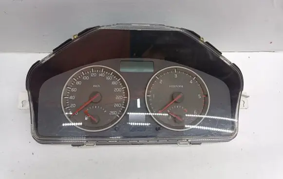 Volvo V50 Speedometer (instrument cluster) 03710071 8697035 30669185