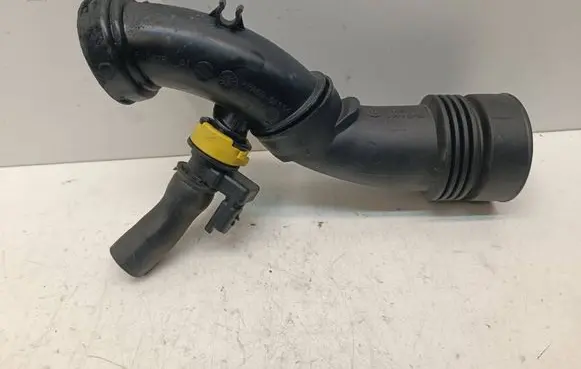 Turbo air intake inlet pipe/hose