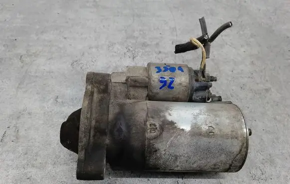 Citroen C4 I Starter motor 9647982880