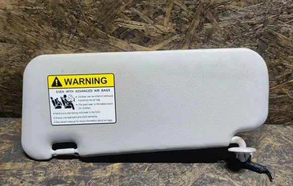 Mazda 3 II Sun visor J48J