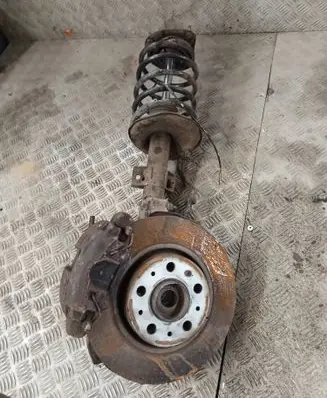 Volvo V70 Front wheel hub spindle knuckle