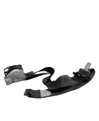 Mitsubishi Pajero Rear seatbelt